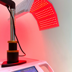 FREESTANDING ACULIGHT® PRO 2 - LIGHT THERAPY DEVICE - FEATURES SEVEN WAVELENGTHS